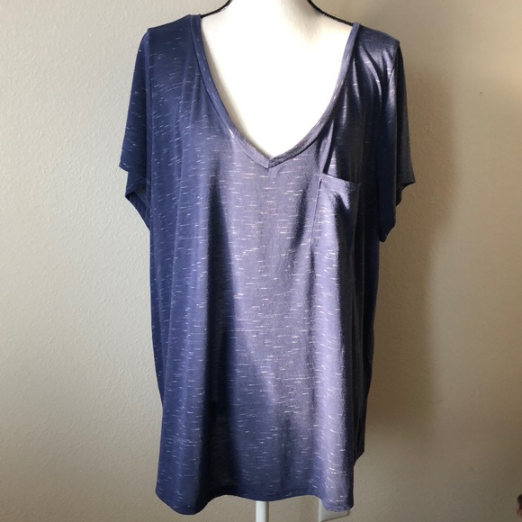 torrid Tops - Torrid• blue with white t shirt